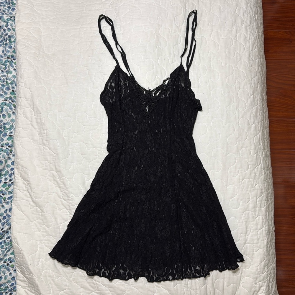 black lace dress
